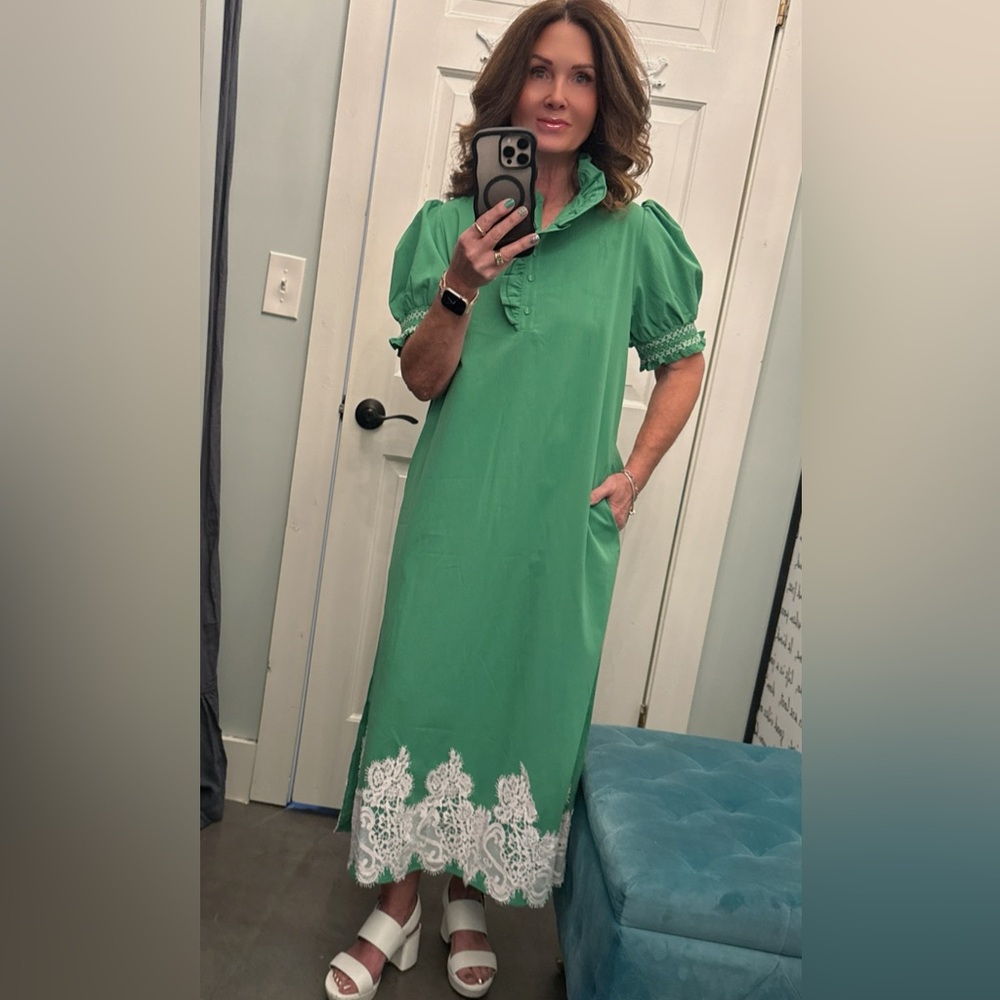 🌷Jodifl Short-Sleeve Midi Dress